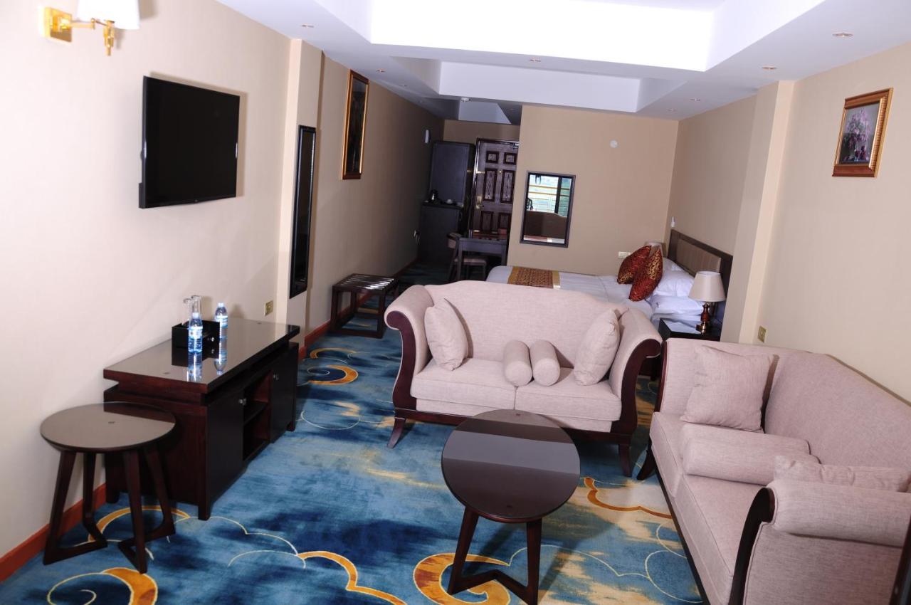 Hotel Triangle Mbarara Exterior foto