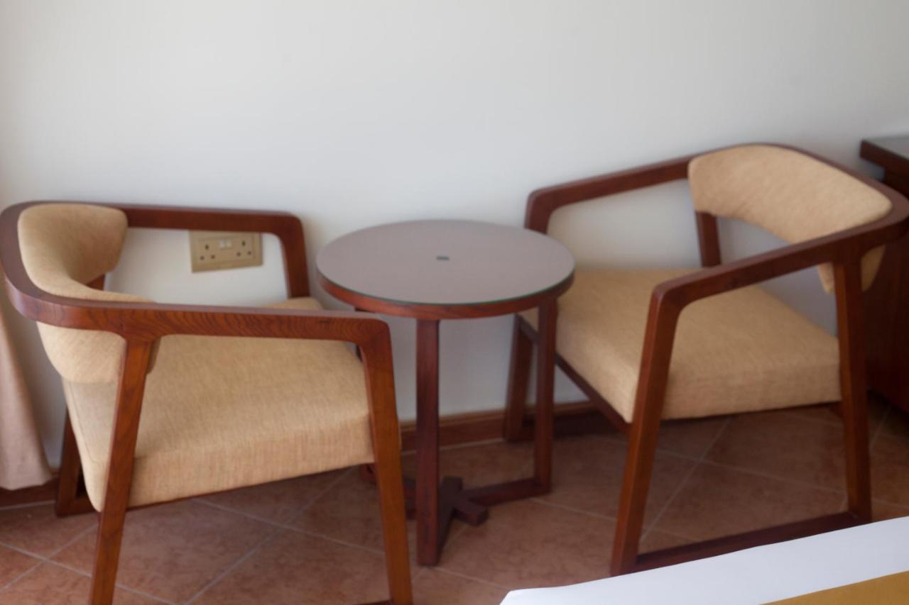 Hotel Triangle Mbarara Exterior foto